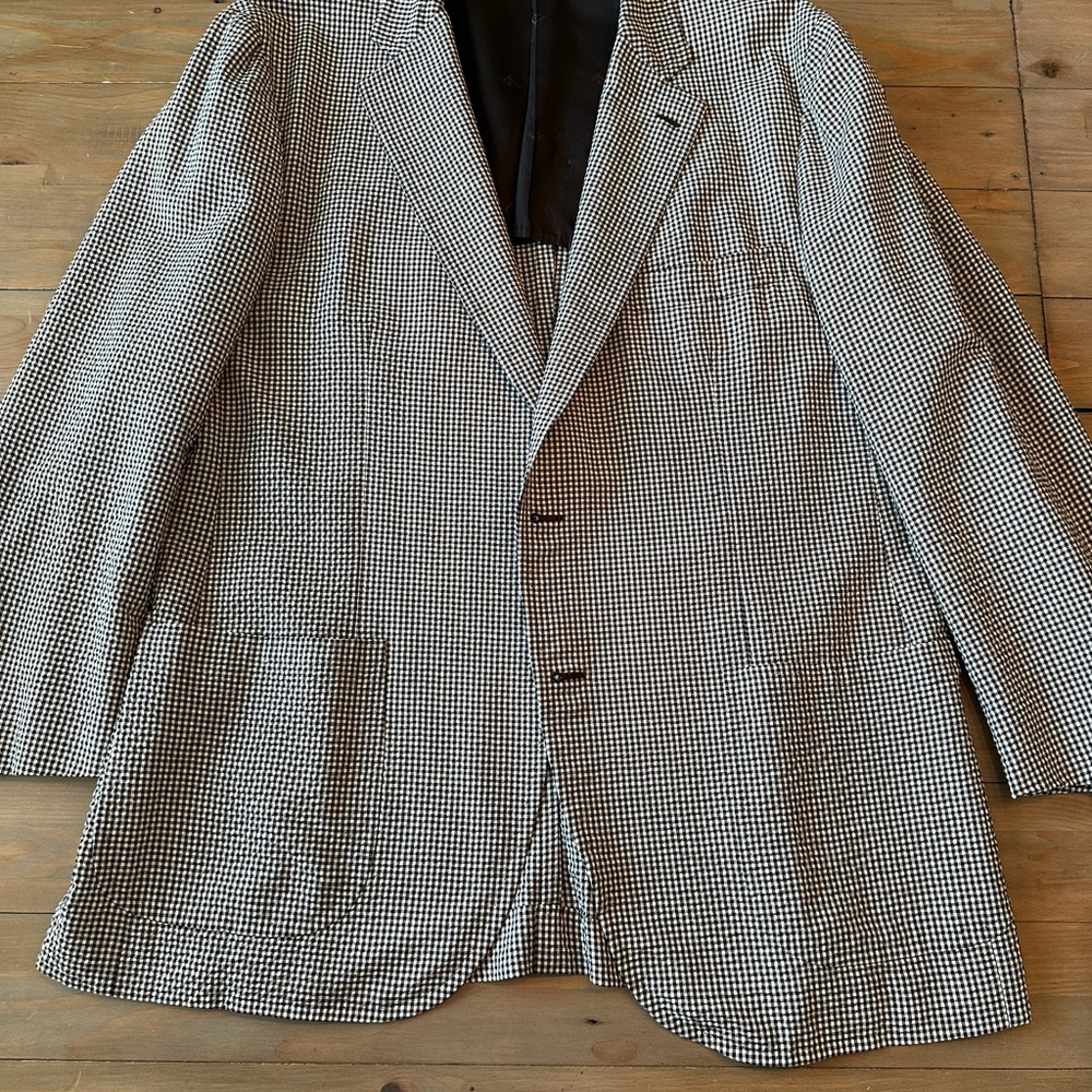 Isaia Black and White Seersucker Sport Coat 48R